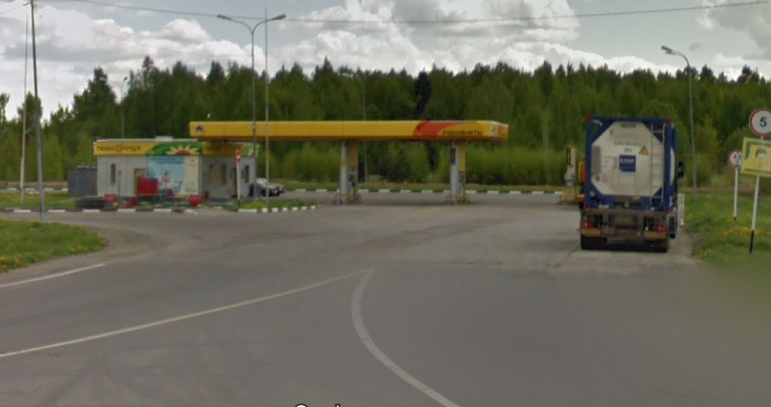 Фото: Россия Тверская область    Калининский р-он, 156 км а/д М10, поворот на ст. Чуприяновка, слева